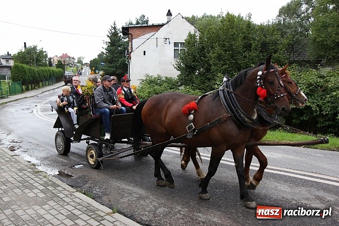 Zdjęcie w galerii na portalu naszraciborz.pl: Dożynki parafialne 2014 w Kobyli wiadomości z regionu