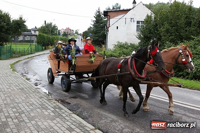 Zdjęcie w galerii na portalu naszraciborz.pl: Dożynki parafialne 2014 w Kobyli wiadomości z regionu
