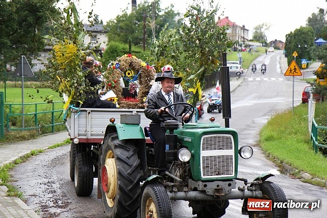 Zdjęcie w galerii na portalu naszraciborz.pl: Dożynki parafialne 2014 w Kobyli wiadomości z regionu