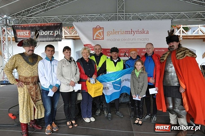 Zdjęcie w galerii na portalu naszraciborz.pl: Karta Cyklisty 2014 - Galeria Młyńska wręczyła nagrody wiadomości z regionu