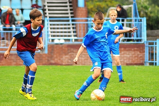 Zdjęcie w galerii na portalu naszraciborz.pl: I Turniej im. Zbigniewa Oszka za nami. Zwycięstwo piłkarzy z Częstochowy wiadomości z regionu