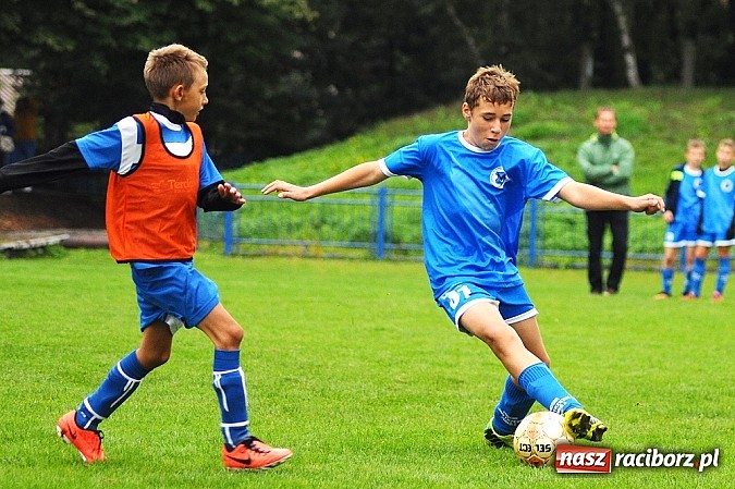 Zdjęcie w galerii na portalu naszraciborz.pl: I Turniej im. Zbigniewa Oszka za nami. Zwycięstwo piłkarzy z Częstochowy wiadomości z regionu