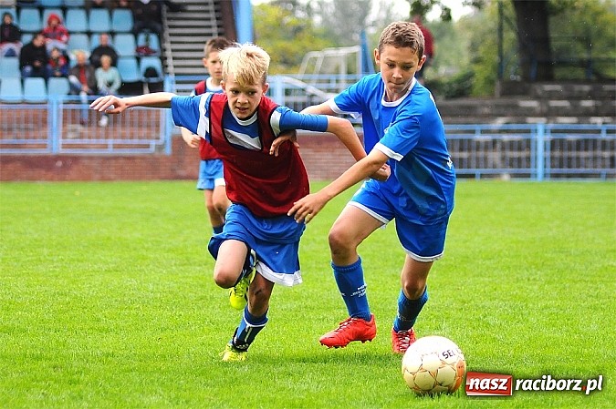 Zdjęcie w galerii na portalu naszraciborz.pl: I Turniej im. Zbigniewa Oszka za nami. Zwycięstwo piłkarzy z Częstochowy wiadomości z regionu