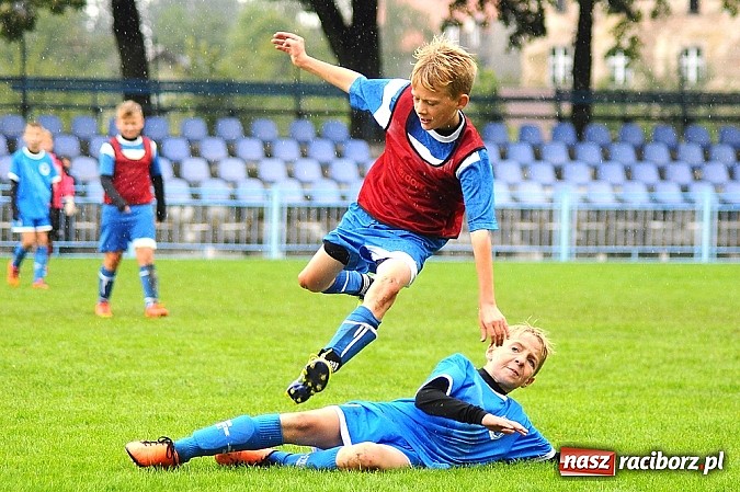 Zdjęcie w galerii na portalu naszraciborz.pl: I Turniej im. Zbigniewa Oszka za nami. Zwycięstwo piłkarzy z Częstochowy wiadomości z regionu