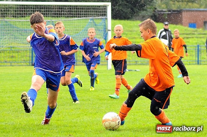 Zdjęcie w galerii na portalu naszraciborz.pl: I Turniej im. Zbigniewa Oszka za nami. Zwycięstwo piłkarzy z Częstochowy wiadomości z regionu