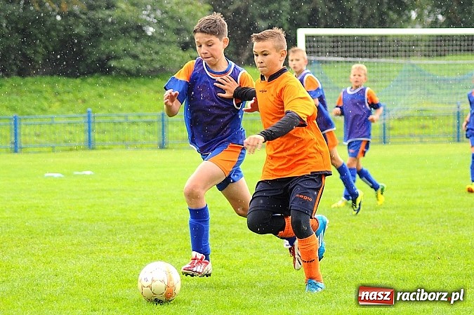 Zdjęcie w galerii na portalu naszraciborz.pl: I Turniej im. Zbigniewa Oszka za nami. Zwycięstwo piłkarzy z Częstochowy wiadomości z regionu
