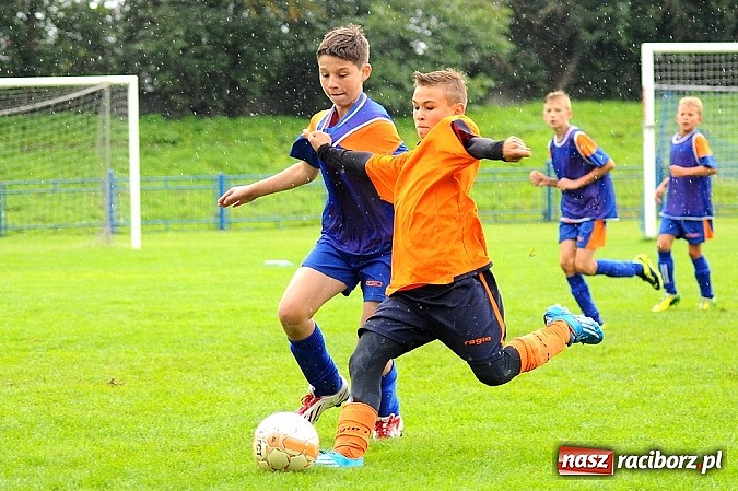 Zdjęcie w galerii na portalu naszraciborz.pl: I Turniej im. Zbigniewa Oszka za nami. Zwycięstwo piłkarzy z Częstochowy wiadomości z regionu