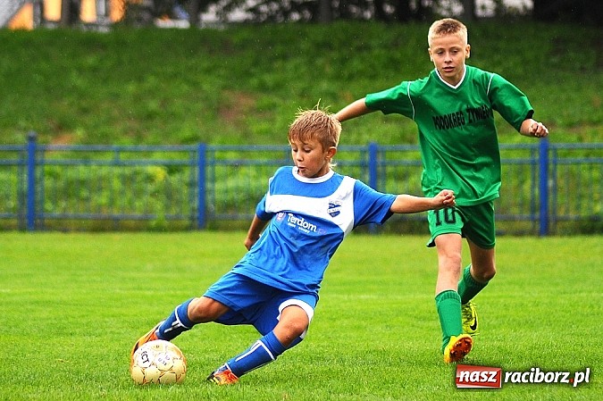 Zdjęcie w galerii na portalu naszraciborz.pl: I Turniej im. Zbigniewa Oszka za nami. Zwycięstwo piłkarzy z Częstochowy wiadomości z regionu