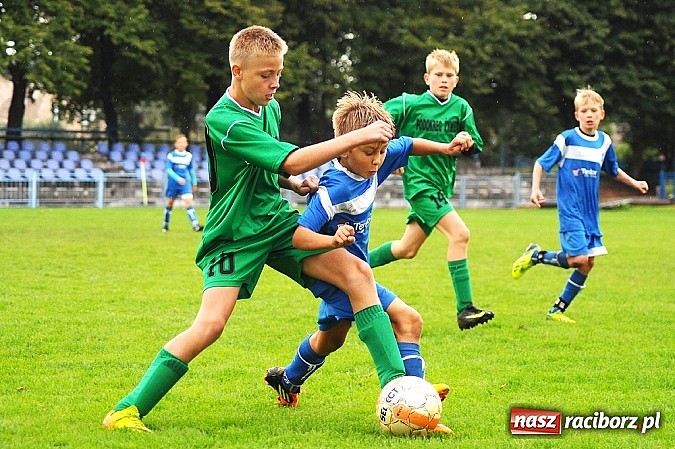 Zdjęcie w galerii na portalu naszraciborz.pl: I Turniej im. Zbigniewa Oszka za nami. Zwycięstwo piłkarzy z Częstochowy wiadomości z regionu