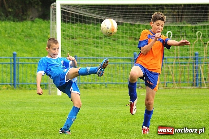 Zdjęcie w galerii na portalu naszraciborz.pl: I Turniej im. Zbigniewa Oszka za nami. Zwycięstwo piłkarzy z Częstochowy wiadomości z regionu