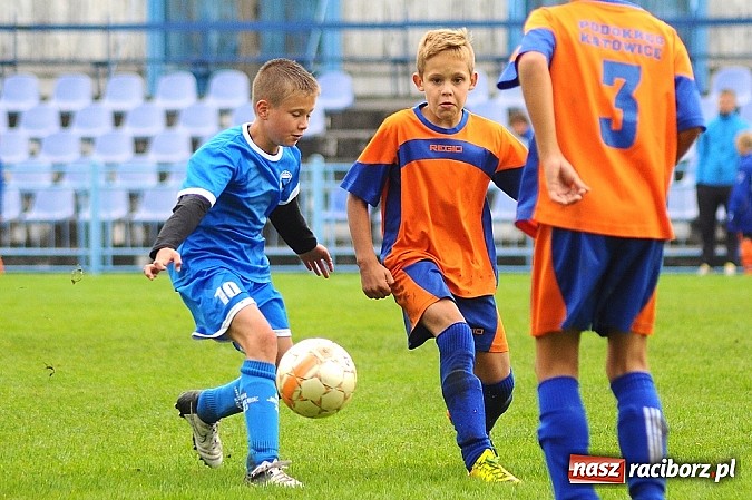 Zdjęcie w galerii na portalu naszraciborz.pl: I Turniej im. Zbigniewa Oszka za nami. Zwycięstwo piłkarzy z Częstochowy wiadomości z regionu