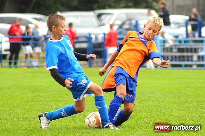 Zdjęcie w galerii na portalu naszraciborz.pl: I Turniej im. Zbigniewa Oszka za nami. Zwycięstwo piłkarzy z Częstochowy wiadomości z regionu