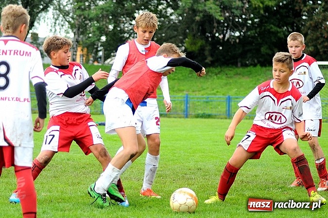 Zdjęcie w galerii na portalu naszraciborz.pl: I Turniej im. Zbigniewa Oszka za nami. Zwycięstwo piłkarzy z Częstochowy wiadomości z regionu
