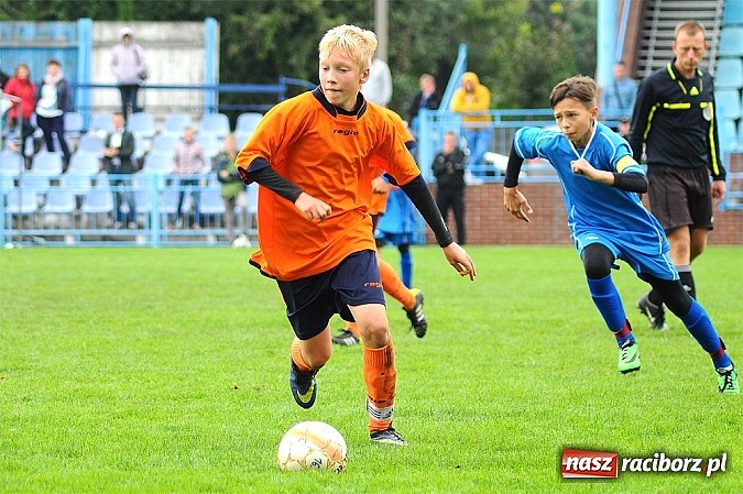 Zdjęcie w galerii na portalu naszraciborz.pl: I Turniej im. Zbigniewa Oszka za nami. Zwycięstwo piłkarzy z Częstochowy wiadomości z regionu