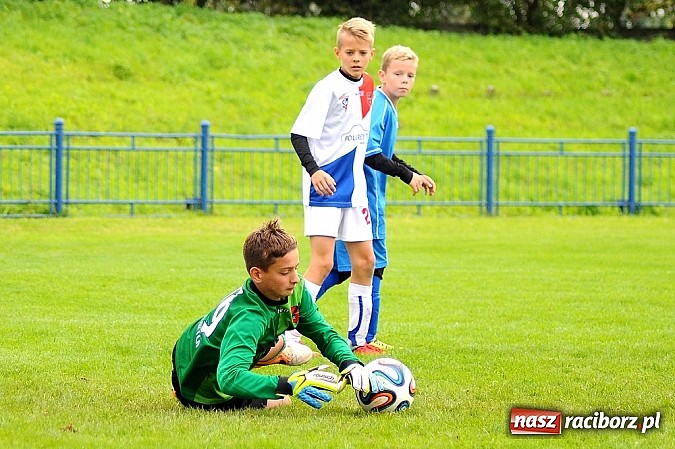 Zdjęcie w galerii na portalu naszraciborz.pl: I Turniej im. Zbigniewa Oszka za nami. Zwycięstwo piłkarzy z Częstochowy wiadomości z regionu