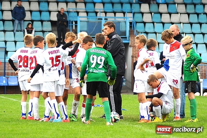 Zdjęcie w galerii na portalu naszraciborz.pl: I Turniej im. Zbigniewa Oszka za nami. Zwycięstwo piłkarzy z Częstochowy wiadomości z regionu
