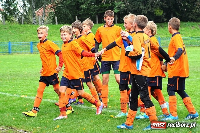 Zdjęcie w galerii na portalu naszraciborz.pl: I Turniej im. Zbigniewa Oszka za nami. Zwycięstwo piłkarzy z Częstochowy wiadomości z regionu