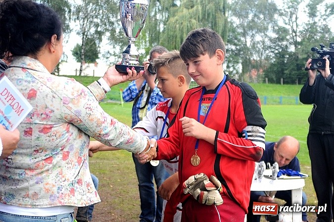 Zdjęcie w galerii na portalu naszraciborz.pl: I Turniej im. Zbigniewa Oszka za nami. Zwycięstwo piłkarzy z Częstochowy wiadomości z regionu