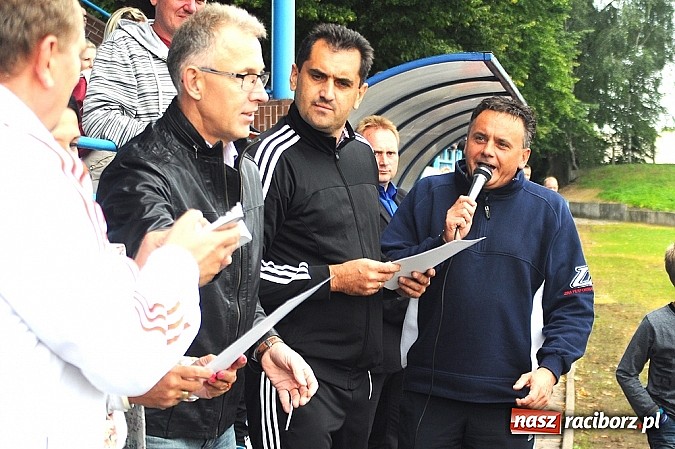 Zdjęcie w galerii na portalu naszraciborz.pl: I Turniej im. Zbigniewa Oszka za nami. Zwycięstwo piłkarzy z Częstochowy wiadomości z regionu