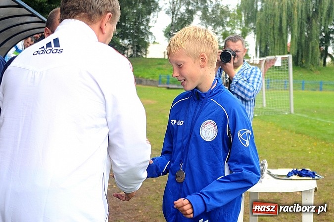 Zdjęcie w galerii na portalu naszraciborz.pl: I Turniej im. Zbigniewa Oszka za nami. Zwycięstwo piłkarzy z Częstochowy wiadomości z regionu
