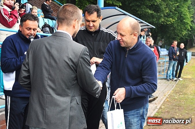 Zdjęcie w galerii na portalu naszraciborz.pl: I Turniej im. Zbigniewa Oszka za nami. Zwycięstwo piłkarzy z Częstochowy wiadomości z regionu