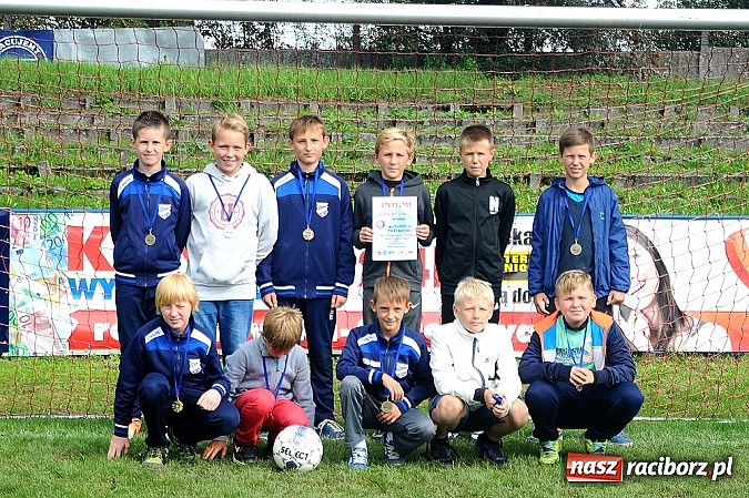 Zdjęcie w galerii na portalu naszraciborz.pl: I Turniej im. Zbigniewa Oszka za nami. Zwycięstwo piłkarzy z Częstochowy wiadomości z regionu