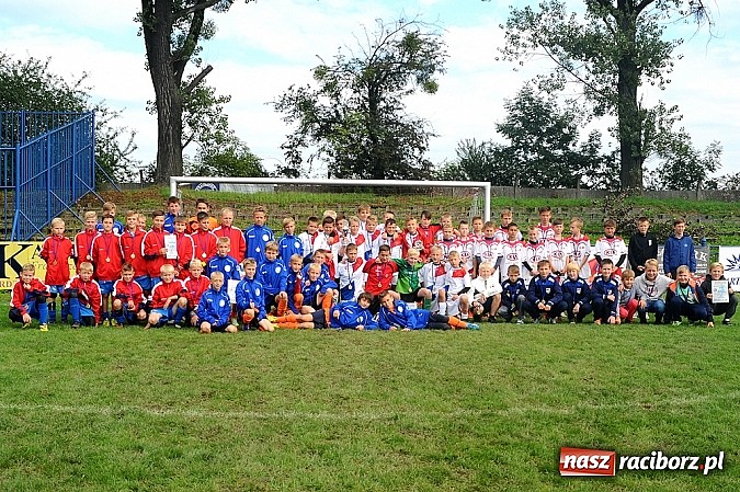 Zdjęcie w galerii na portalu naszraciborz.pl: I Turniej im. Zbigniewa Oszka za nami. Zwycięstwo piłkarzy z Częstochowy wiadomości z regionu