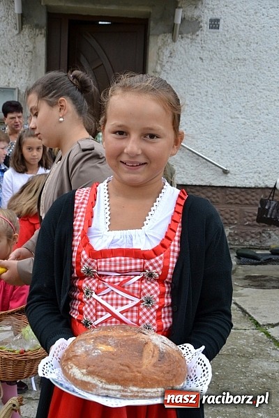 Zdjęcie w galerii na portalu naszraciborz.pl: Dożynki 2014. Chleb dla każdego w Krzyżanowicach wiadomości z regionu