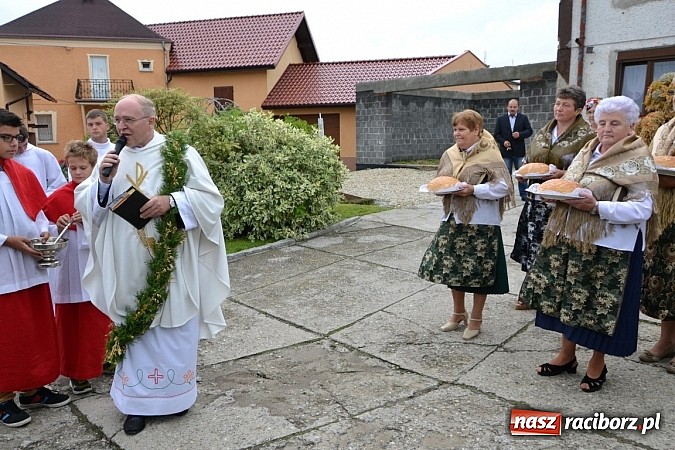 Zdjęcie w galerii na portalu naszraciborz.pl: Dożynki 2014. Chleb dla każdego w Krzyżanowicach wiadomości z regionu