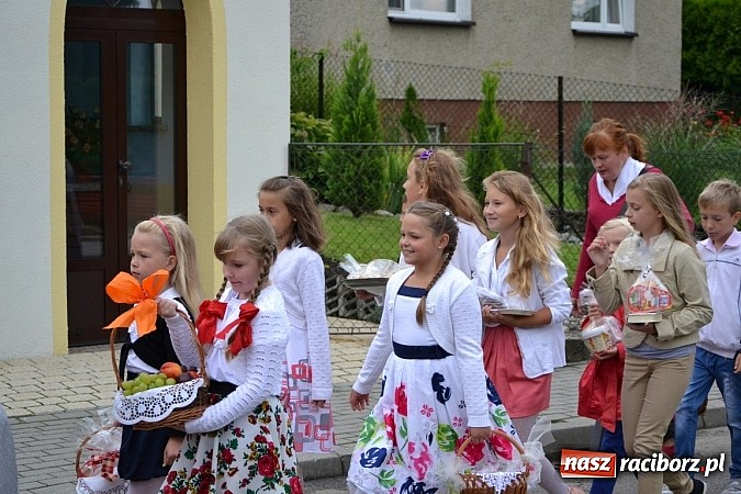 Zdjęcie w galerii na portalu naszraciborz.pl: Dożynki 2014. Chleb dla każdego w Krzyżanowicach wiadomości z regionu