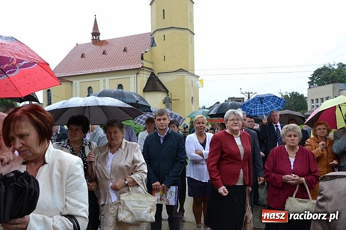 Zdjęcie w galerii na portalu naszraciborz.pl: Dożynki 2014. Chleb dla każdego w Krzyżanowicach wiadomości z regionu