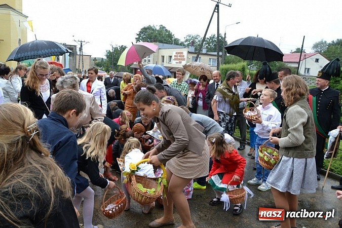 Zdjęcie w galerii na portalu naszraciborz.pl: Dożynki 2014. Chleb dla każdego w Krzyżanowicach wiadomości z regionu