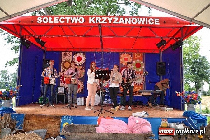 Zdjęcie w galerii na portalu naszraciborz.pl: Dożynki 2014. Chleb dla każdego w Krzyżanowicach wiadomości z regionu