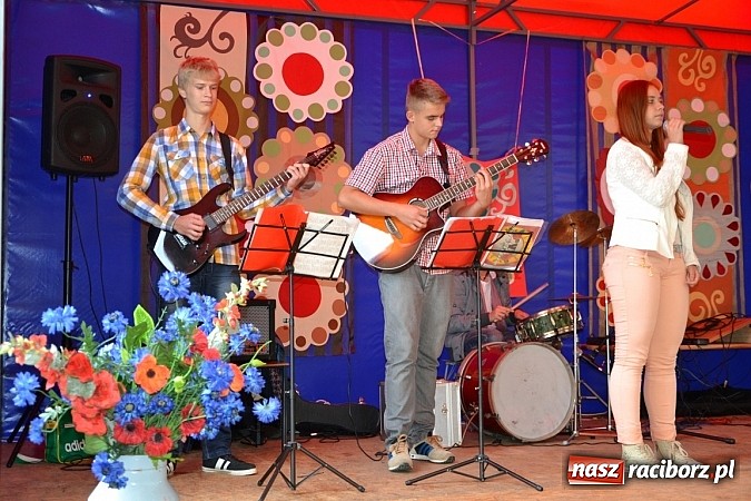 Zdjęcie w galerii na portalu naszraciborz.pl: Dożynki 2014. Chleb dla każdego w Krzyżanowicach wiadomości z regionu