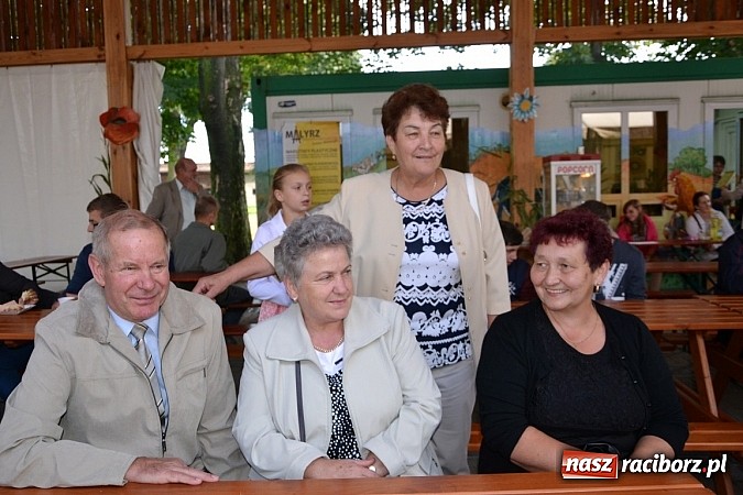 Zdjęcie w galerii na portalu naszraciborz.pl: Dożynki 2014. Chleb dla każdego w Krzyżanowicach wiadomości z regionu