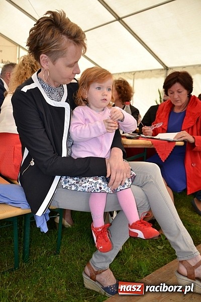Zdjęcie w galerii na portalu naszraciborz.pl: Dożynki 2014. Chleb dla każdego w Krzyżanowicach wiadomości z regionu