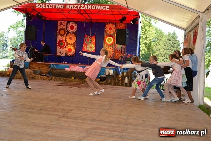 Zdjęcie w galerii na portalu naszraciborz.pl: Dożynki 2014. Chleb dla każdego w Krzyżanowicach wiadomości z regionu