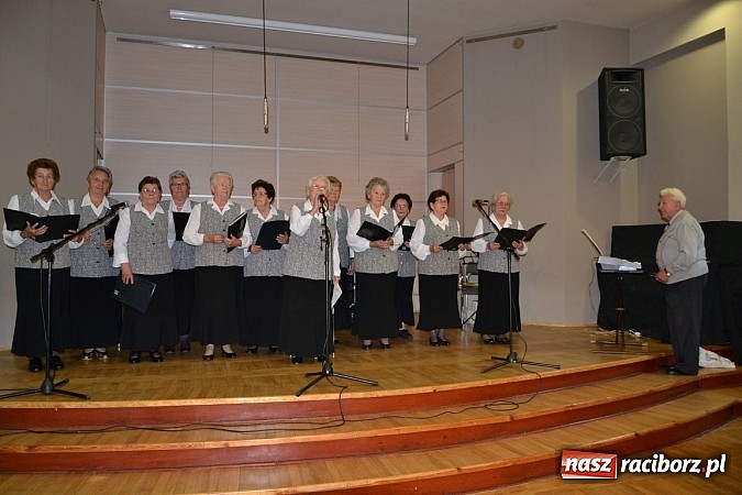 Zdjęcie w galerii na portalu naszraciborz.pl: Bawarczycy na festynie DFK w Tworkowie wiadomości z regionu