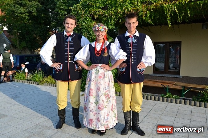 Zdjęcie w galerii na portalu naszraciborz.pl: Bawarczycy na festynie DFK w Tworkowie wiadomości z regionu