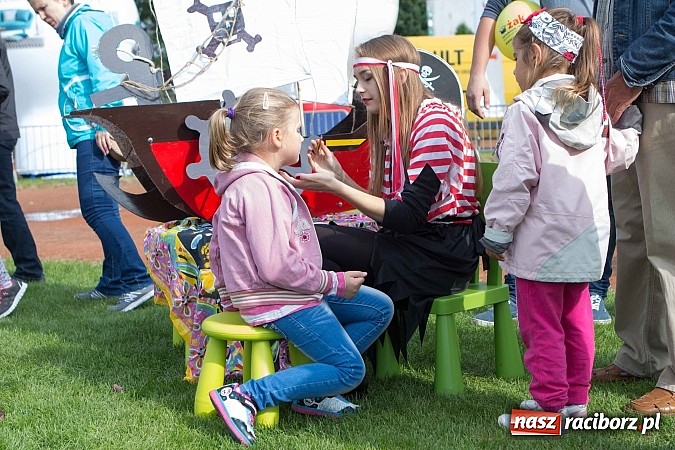 Zdjęcie w galerii na portalu naszraciborz.pl: Atrakcje drugiego dnia Memoriału 2014 wiadomości z regionu