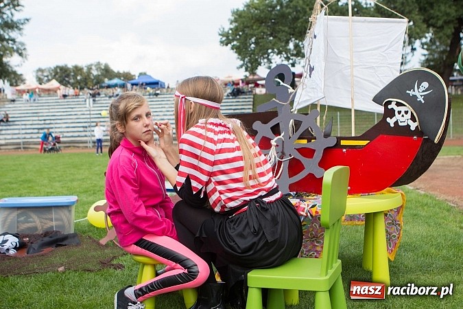 Zdjęcie w galerii na portalu naszraciborz.pl: Atrakcje drugiego dnia Memoriału 2014 wiadomości z regionu