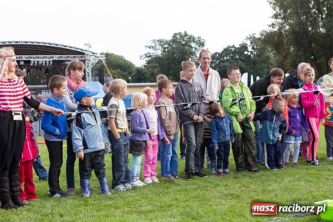 Zdjęcie w galerii na portalu naszraciborz.pl: Atrakcje drugiego dnia Memoriału 2014 wiadomości z regionu