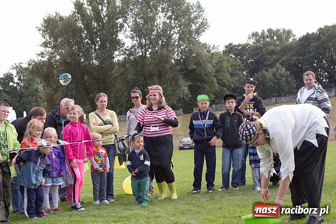 Zdjęcie w galerii na portalu naszraciborz.pl: Atrakcje drugiego dnia Memoriału 2014 wiadomości z regionu