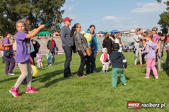 Zdjęcie w galerii na portalu naszraciborz.pl: Atrakcje drugiego dnia Memoriału 2014 wiadomości z regionu