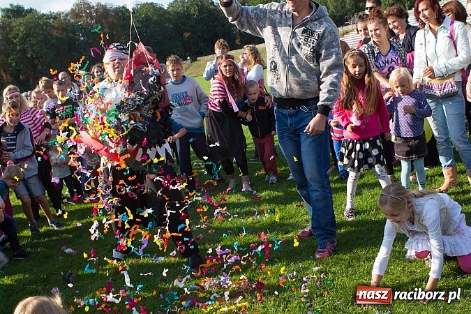 Zdjęcie w galerii na portalu naszraciborz.pl: Atrakcje drugiego dnia Memoriału 2014 wiadomości z regionu