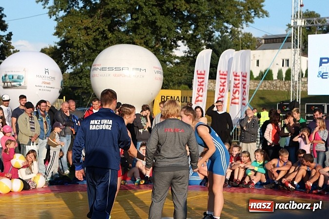 Zdjęcie w galerii na portalu naszraciborz.pl: Atrakcje drugiego dnia Memoriału 2014 wiadomości z regionu