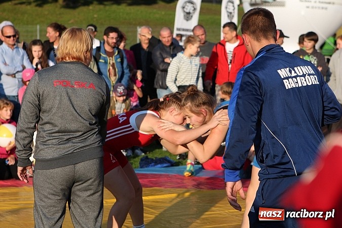 Zdjęcie w galerii na portalu naszraciborz.pl: Atrakcje drugiego dnia Memoriału 2014 wiadomości z regionu