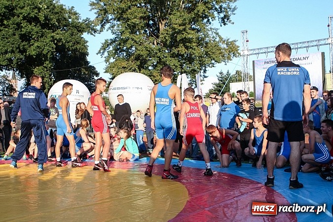 Zdjęcie w galerii na portalu naszraciborz.pl: Atrakcje drugiego dnia Memoriału 2014 wiadomości z regionu