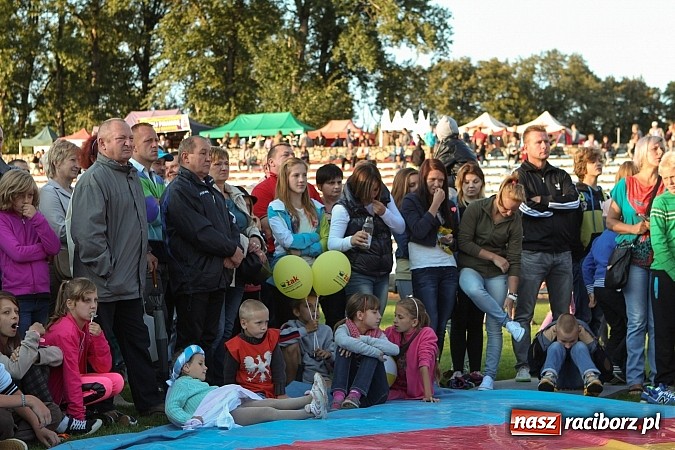 Zdjęcie w galerii na portalu naszraciborz.pl: Atrakcje drugiego dnia Memoriału 2014 wiadomości z regionu