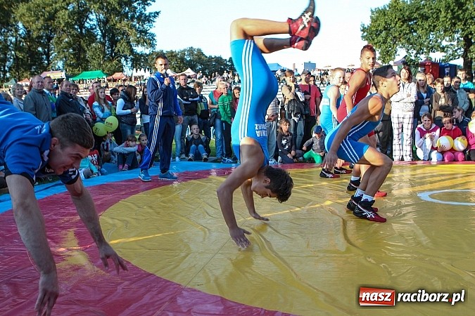 Zdjęcie w galerii na portalu naszraciborz.pl: Atrakcje drugiego dnia Memoriału 2014 wiadomości z regionu